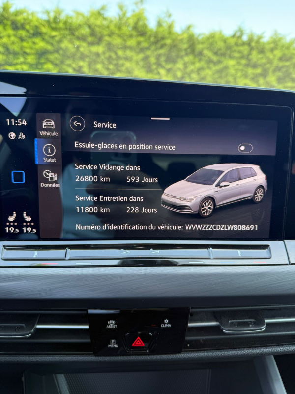 Volkswagen Golf — 21