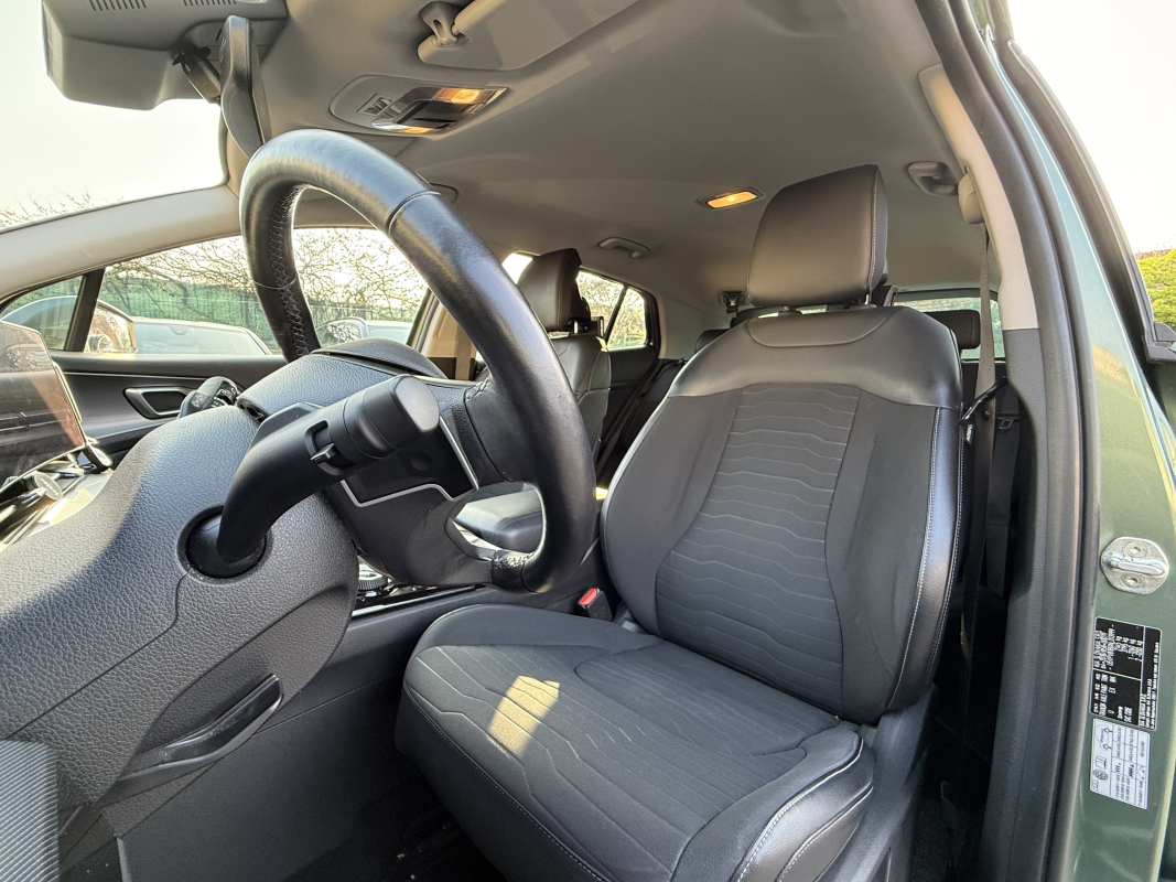Kia Sportage — 11