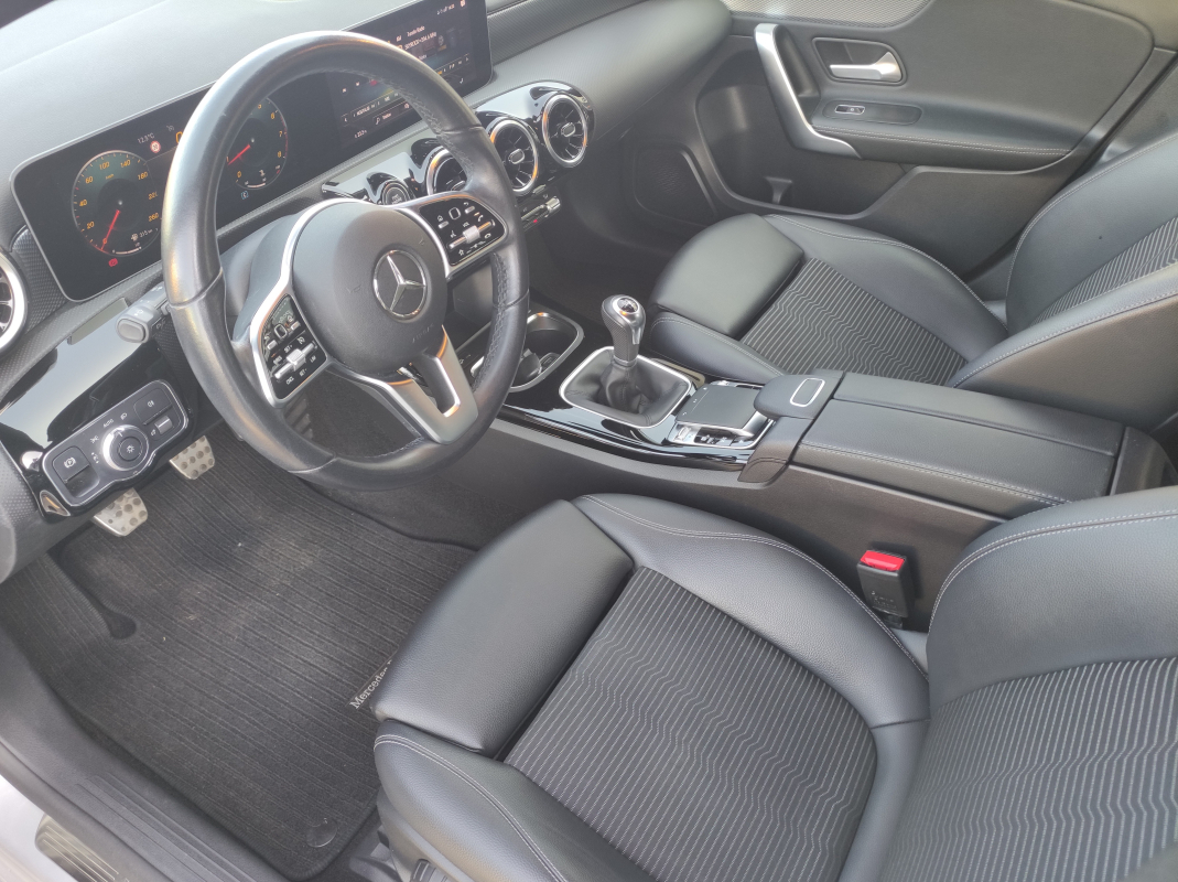 Mercedes Classe A — 16