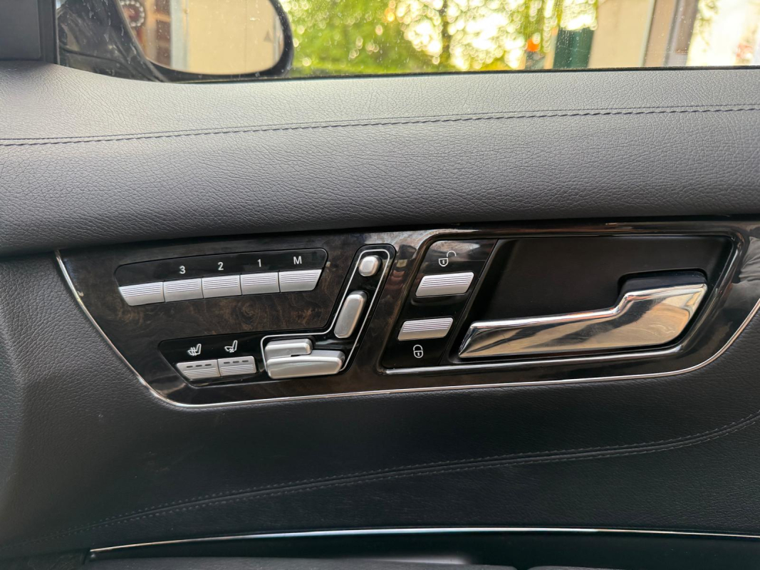 Mercedes CL — 18