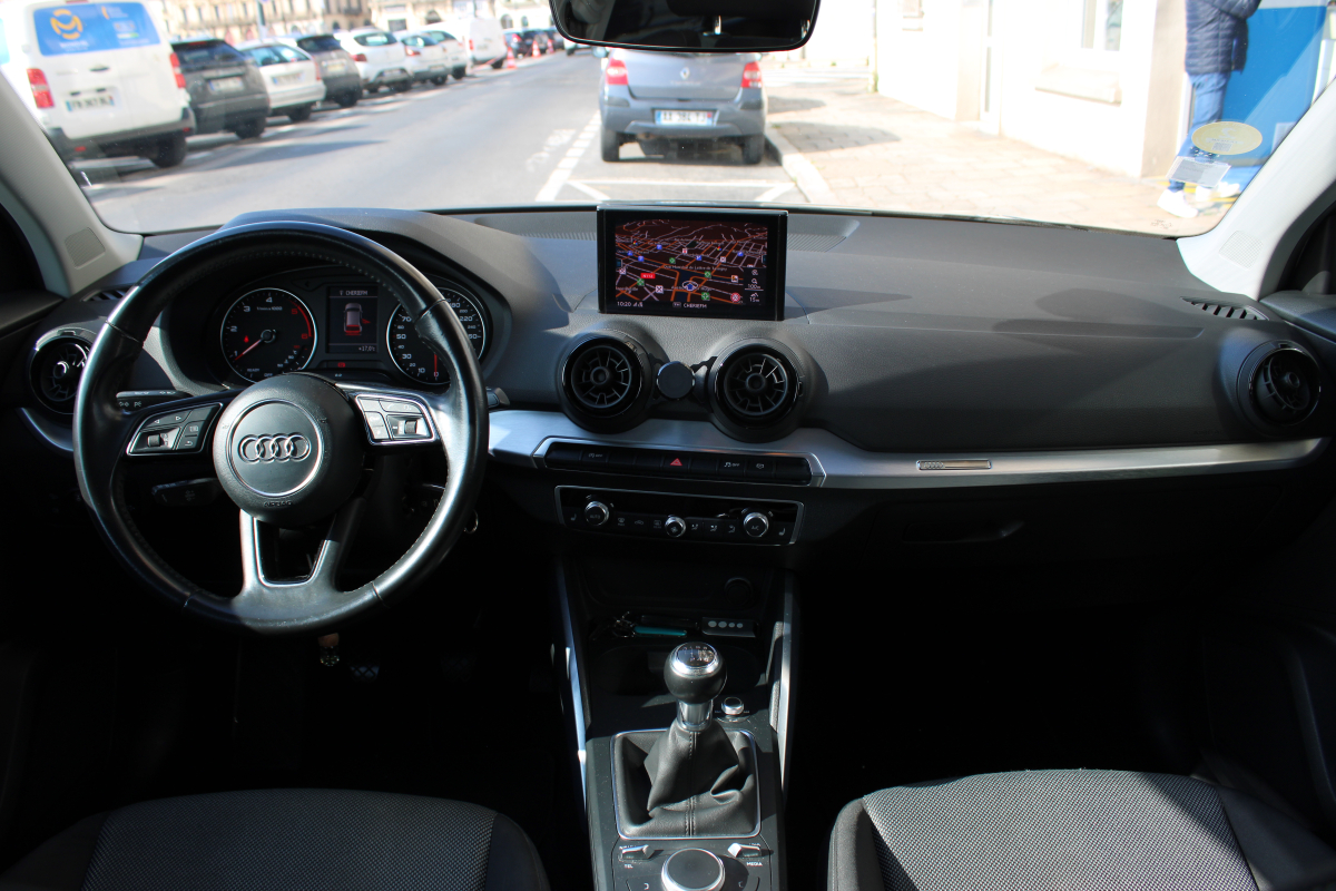 Audi Q2 — 10