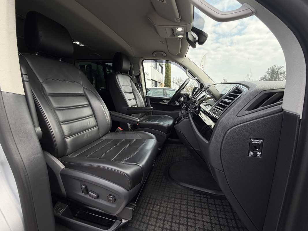Volkswagen Multivan — 12