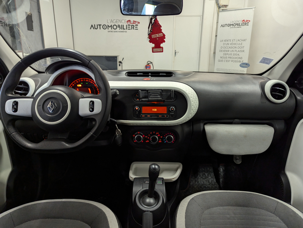 Renault Twingo — 8