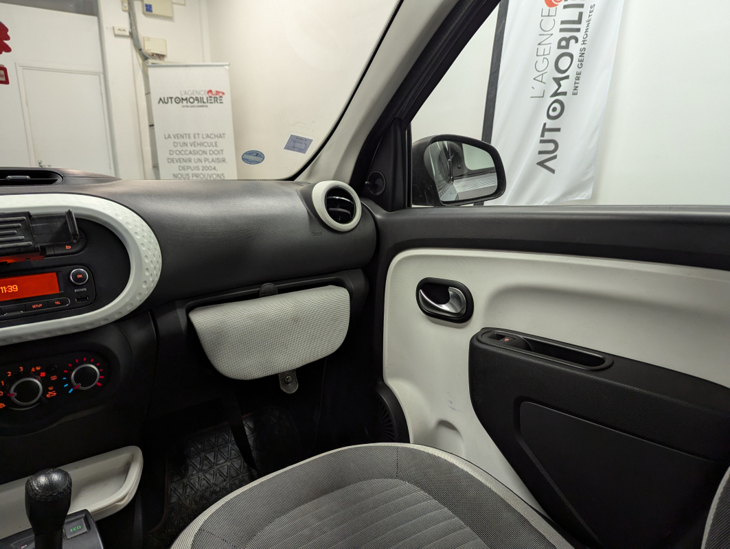 Renault Twingo — 9