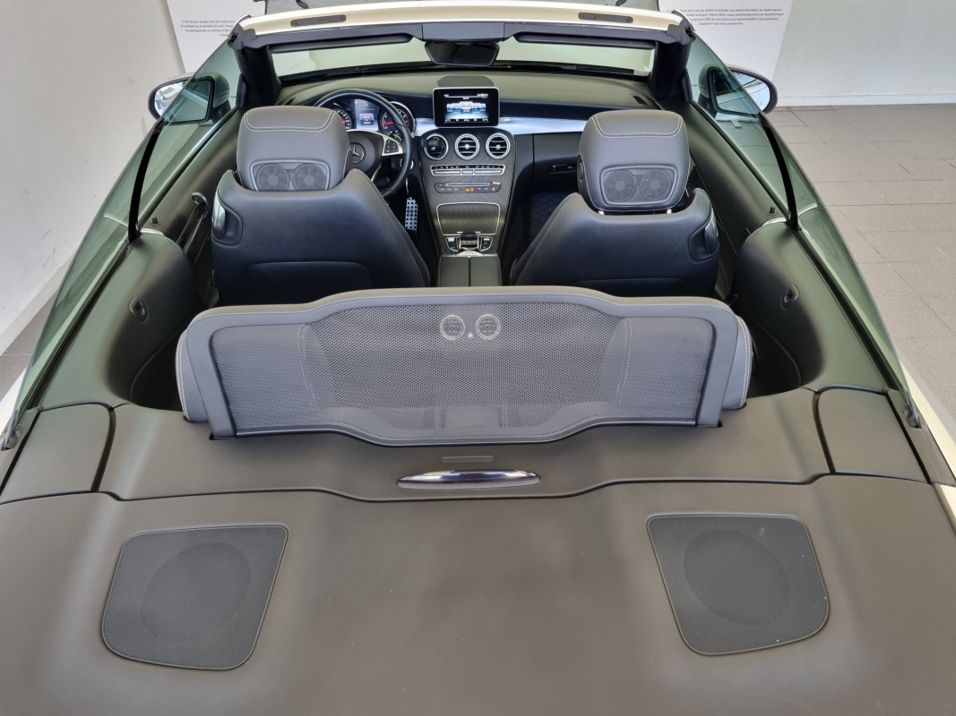 Mercedes Classe C Cabriolet — 30