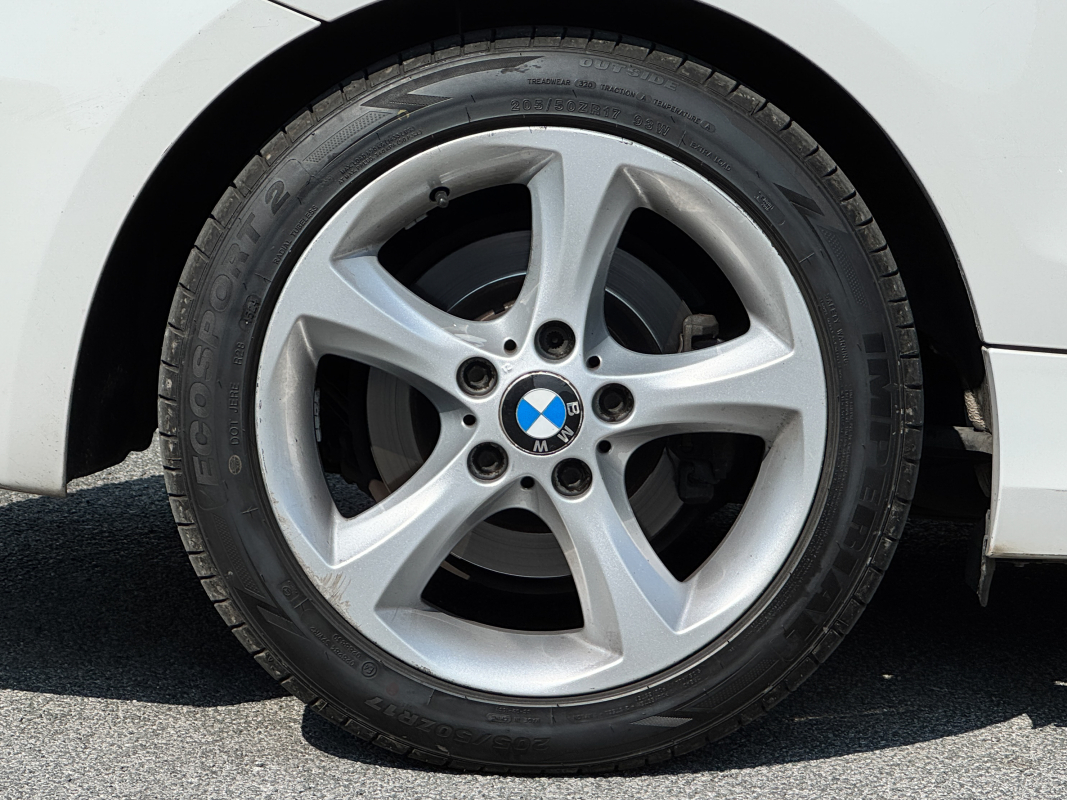Bmw Série 1 — 38