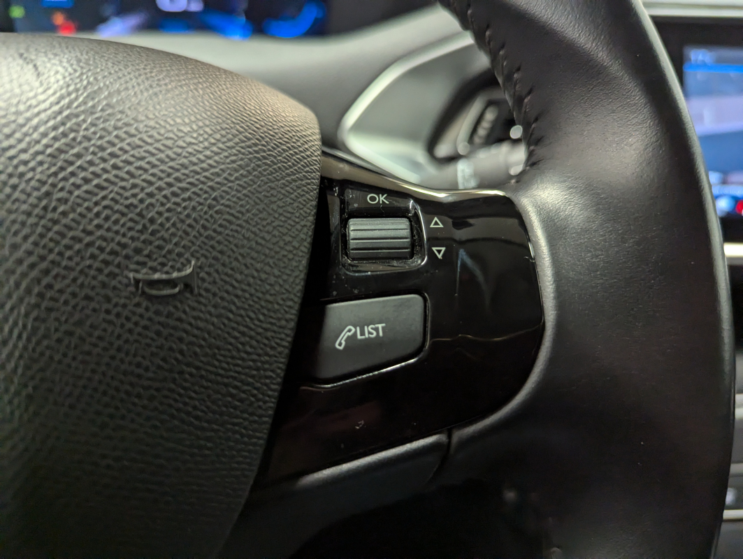 Peugeot 308 — 18