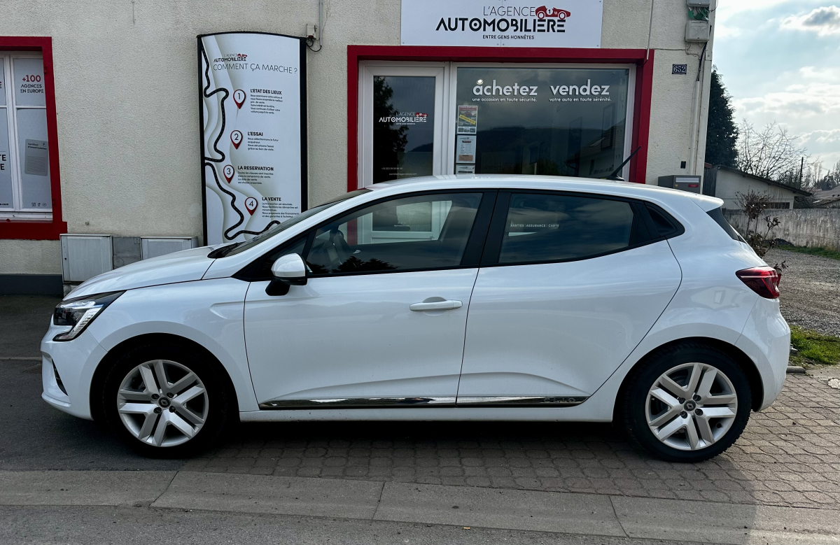 Renault Clio — 8