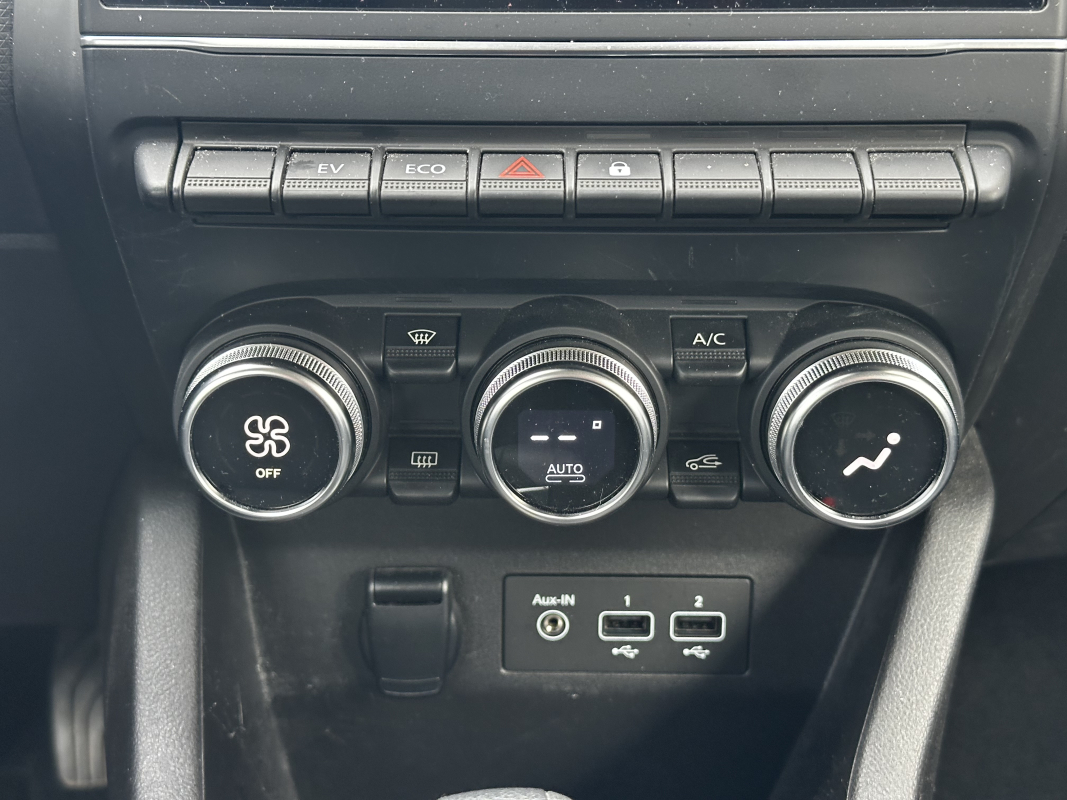 Renault Clio — 25