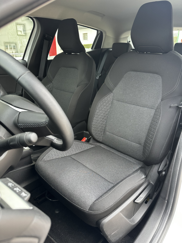 Renault Clio — 13