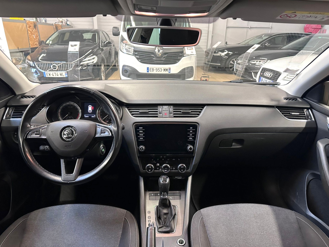Skoda Octavia Combi — 14