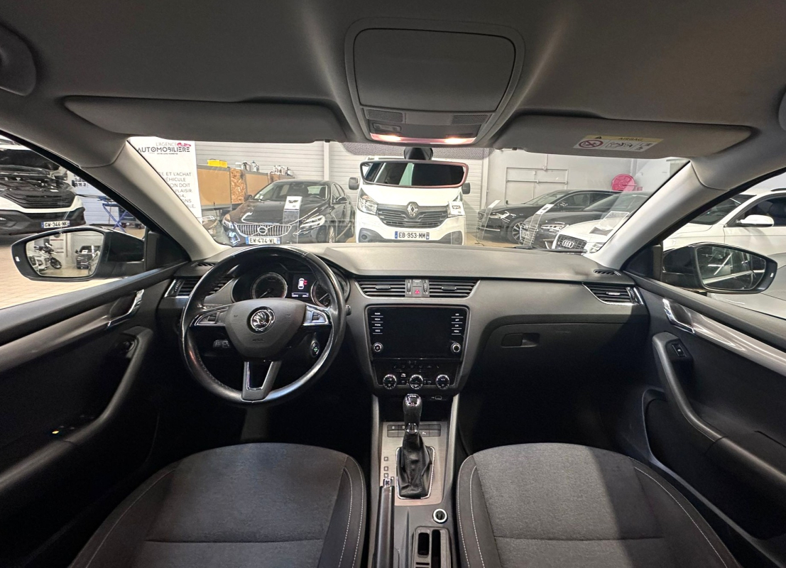Skoda Octavia Combi — 13