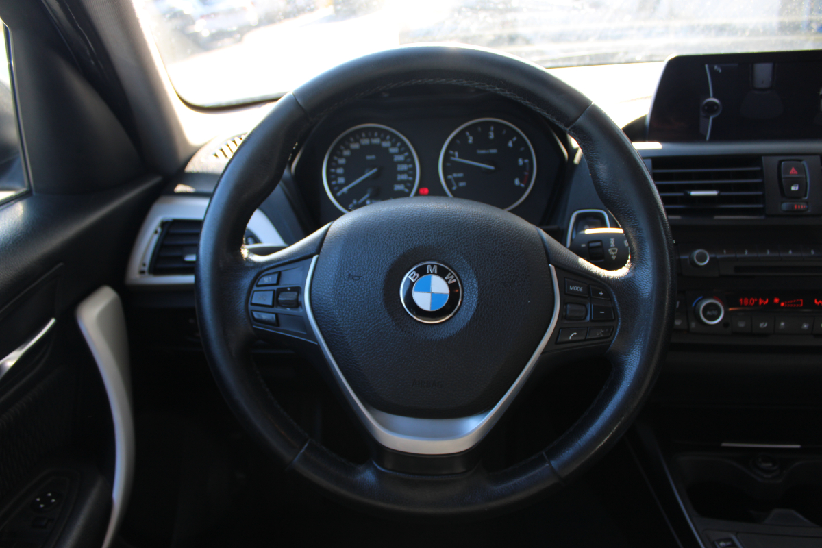 Bmw Série 1 — 16