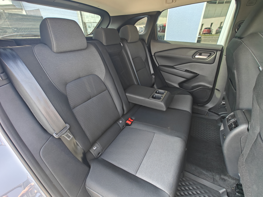 Nissan Qashqai — 14