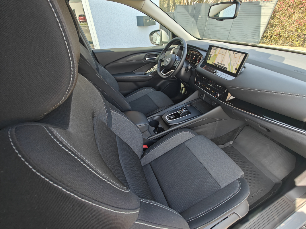 Nissan Qashqai — 15