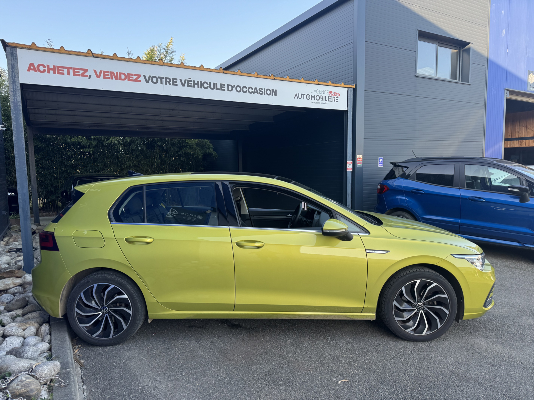 Volkswagen GOLF VIII — 9