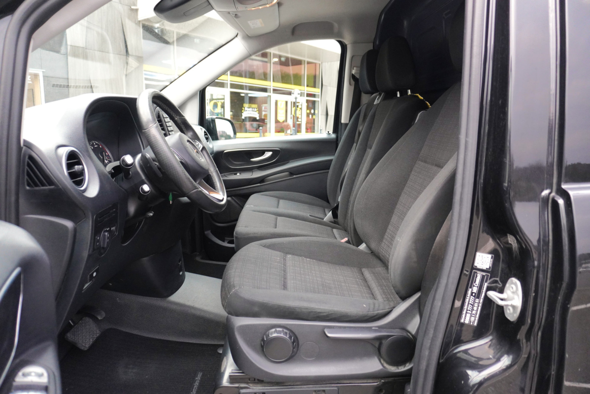 Mercedes Vito — 12