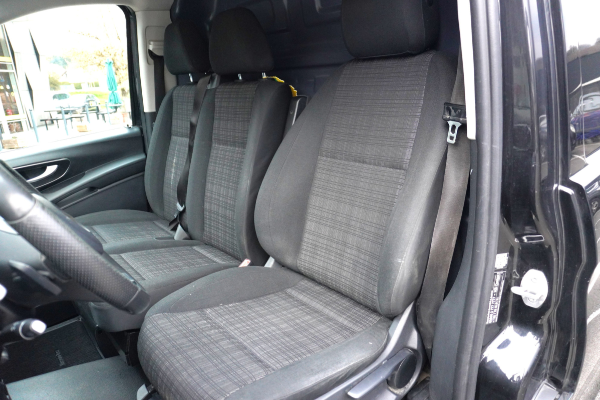Mercedes Vito — 11