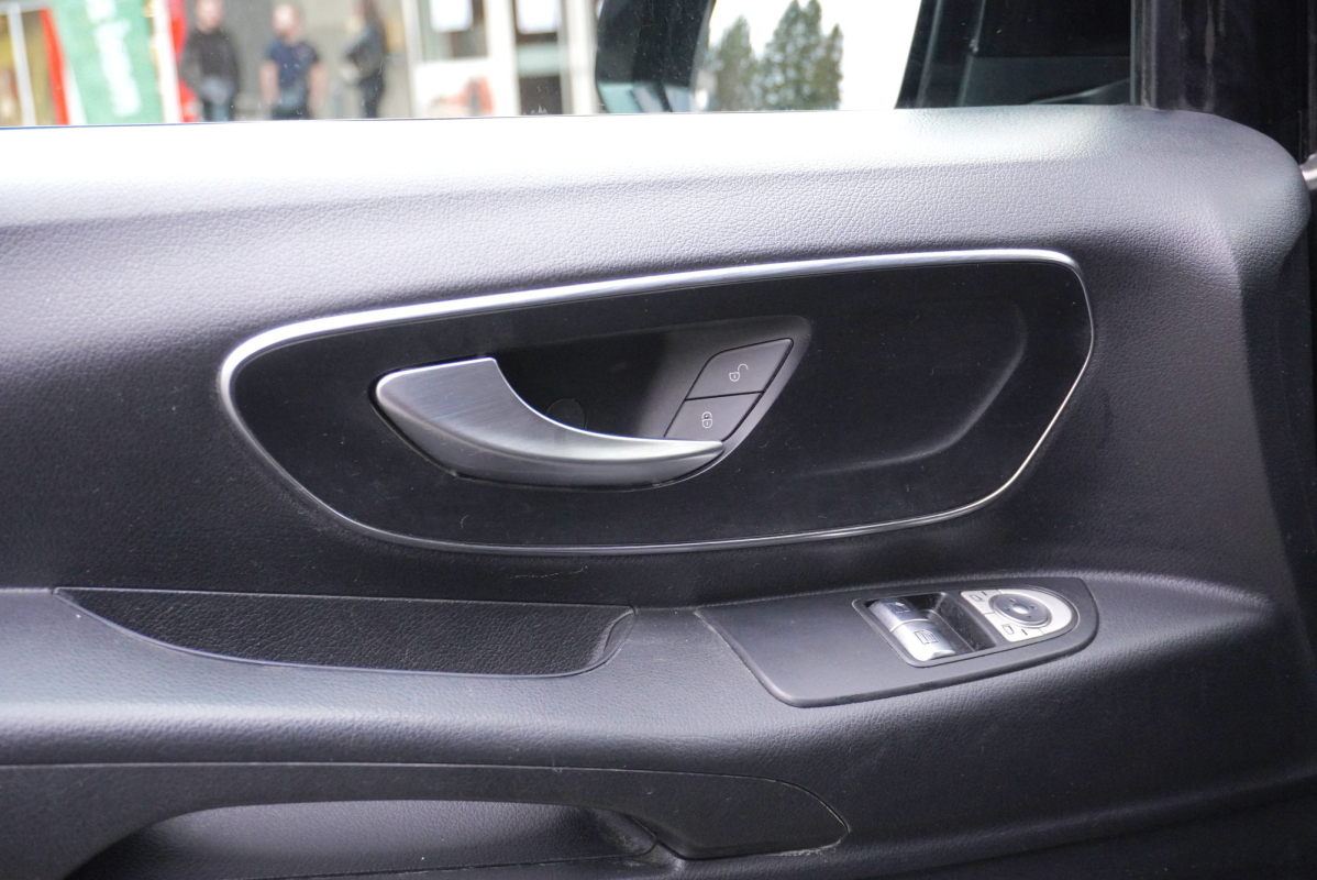 Mercedes Vito — 21