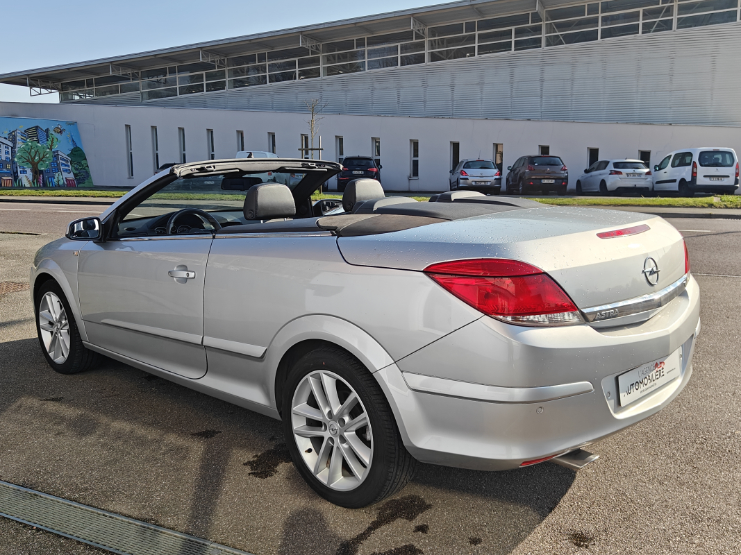 Opel Astra — 9
