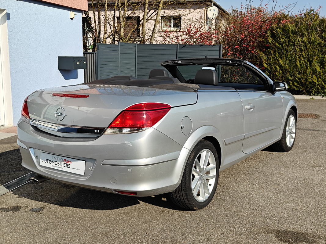 Opel Astra — 14
