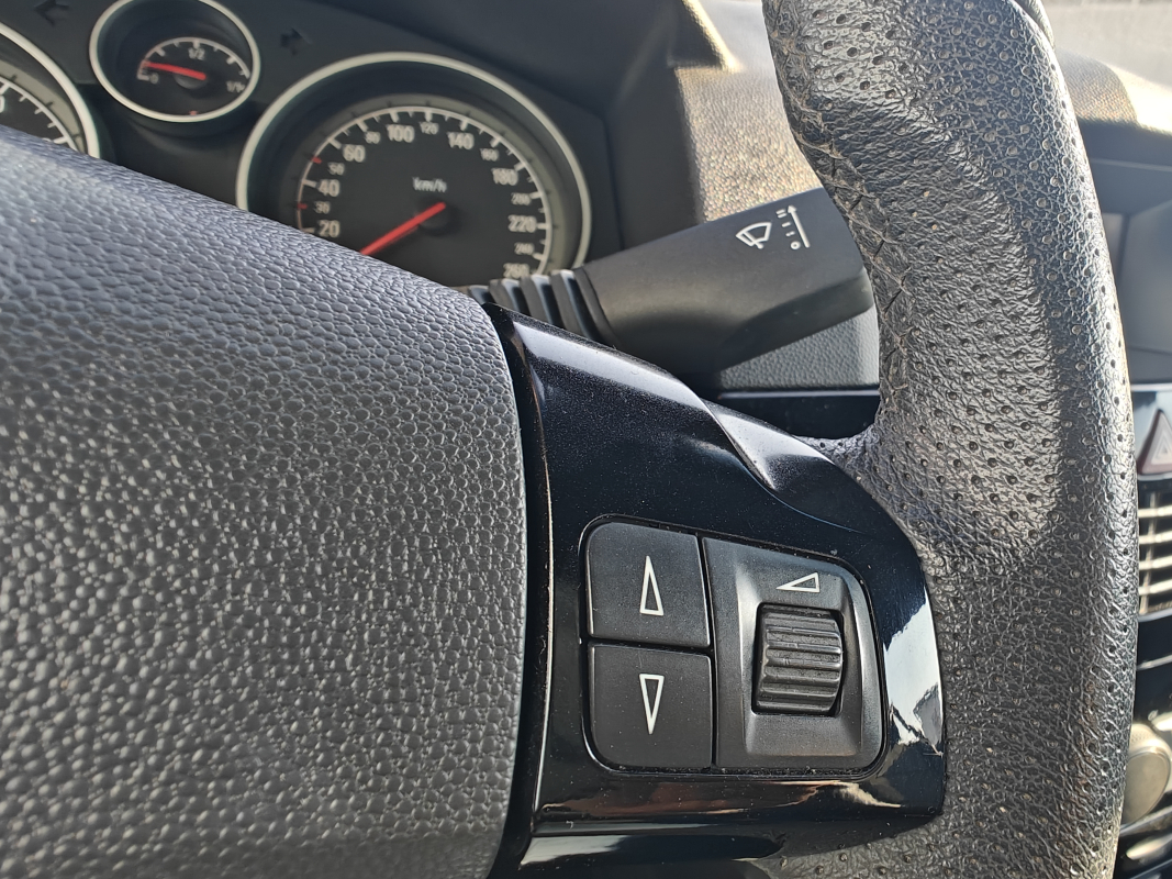 Opel Astra — 33