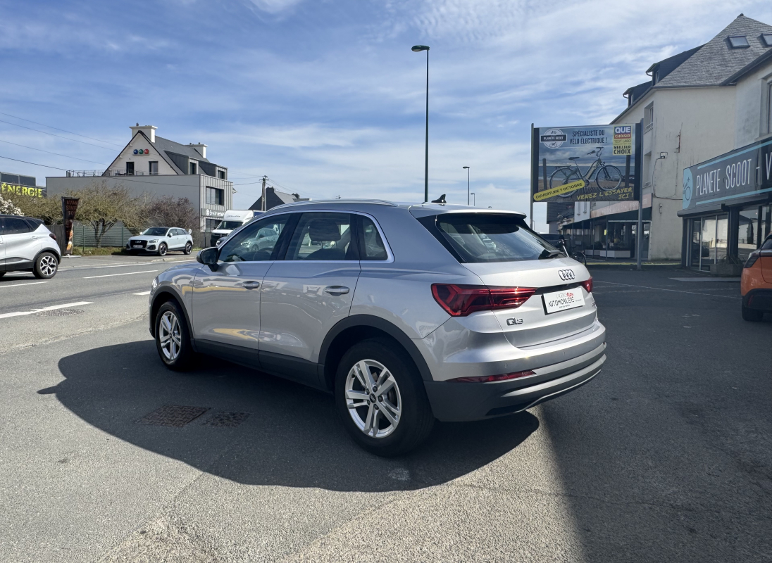Audi Audi Q3 — 8