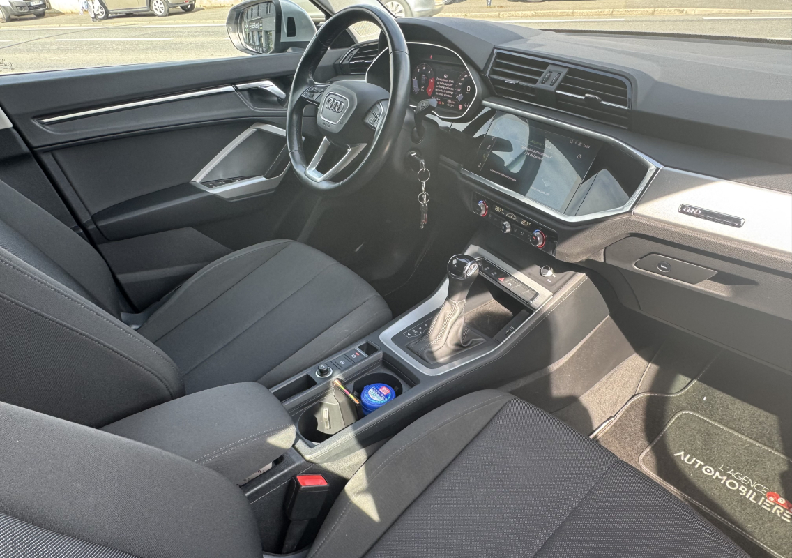 Audi Audi Q3 — 10