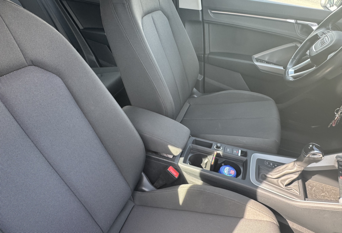Audi Audi Q3 — 12