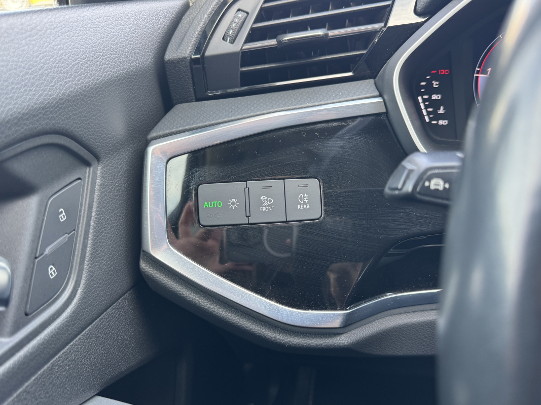 Audi Audi Q3 — 22
