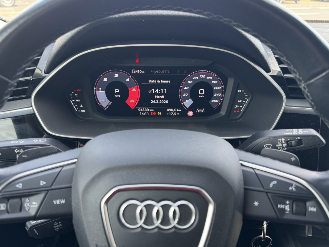 Audi Audi Q3 — 18