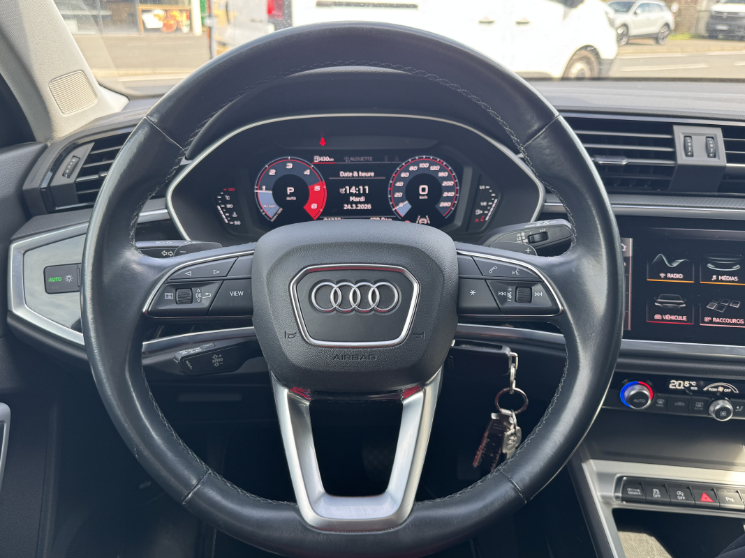 Audi Audi Q3 — 17