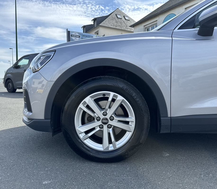 Audi Audi Q3 — 35