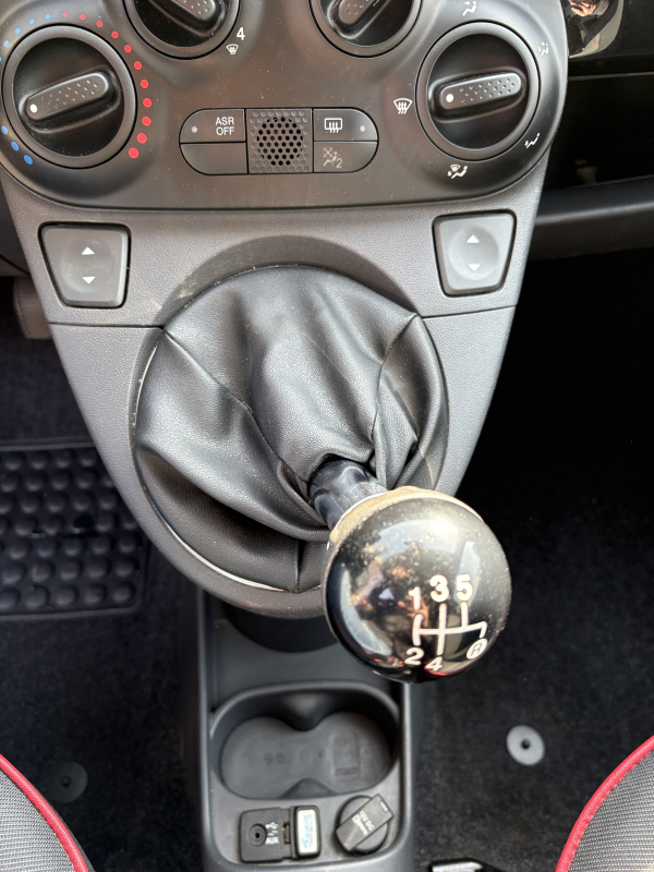 Fiat 500C — 17
