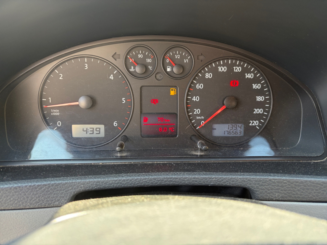 Volkswagen California — 14