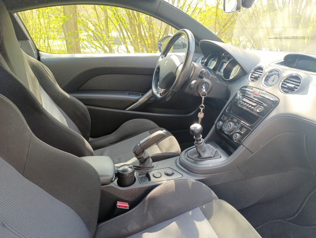 Peugeot RCZ — 18