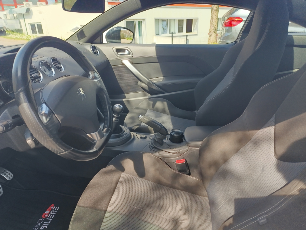 Peugeot RCZ — 26