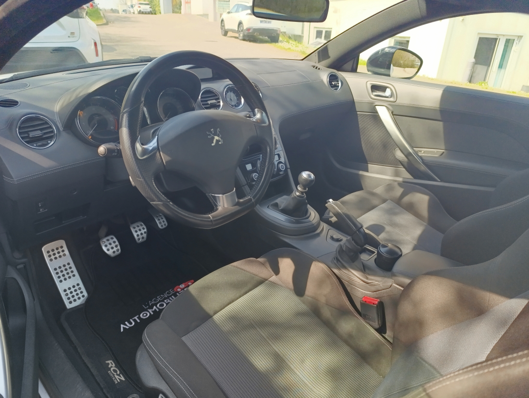 Peugeot RCZ — 29