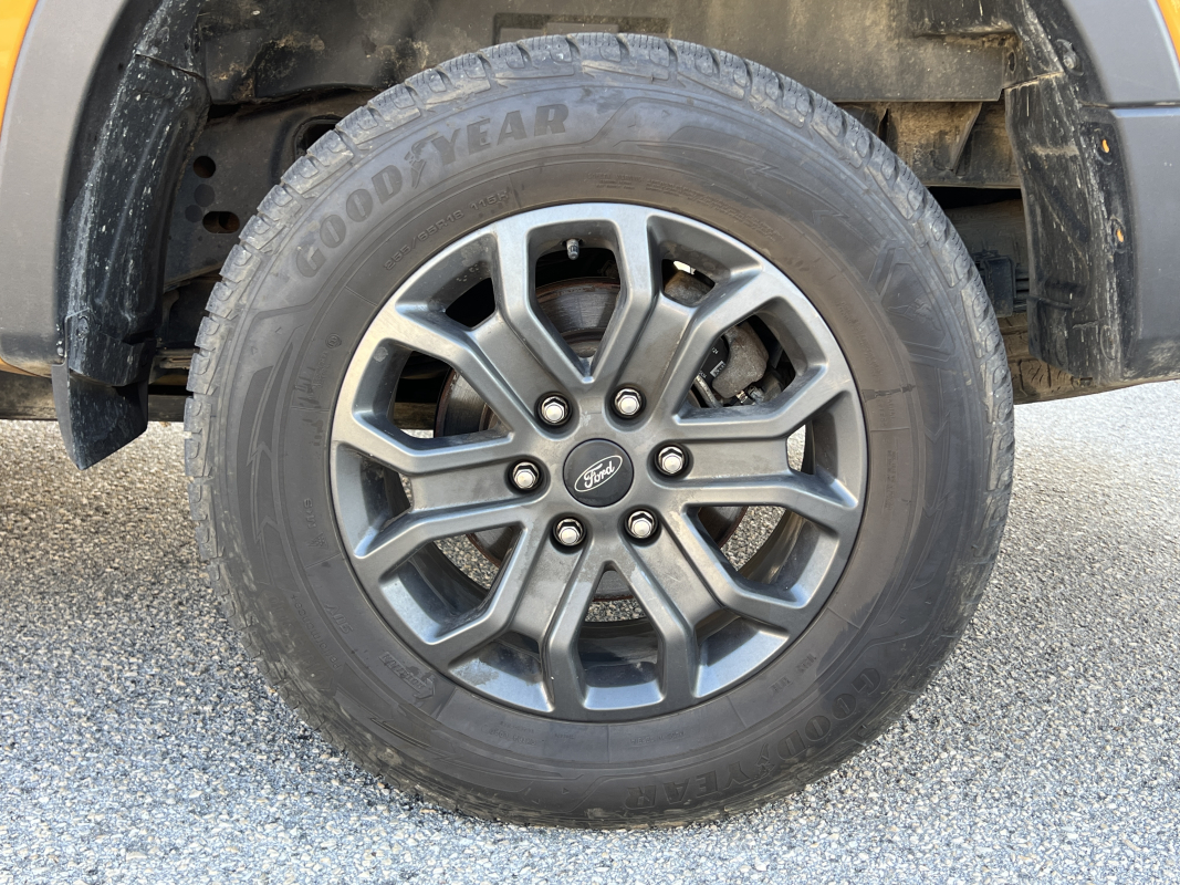 Ford Ranger — 27