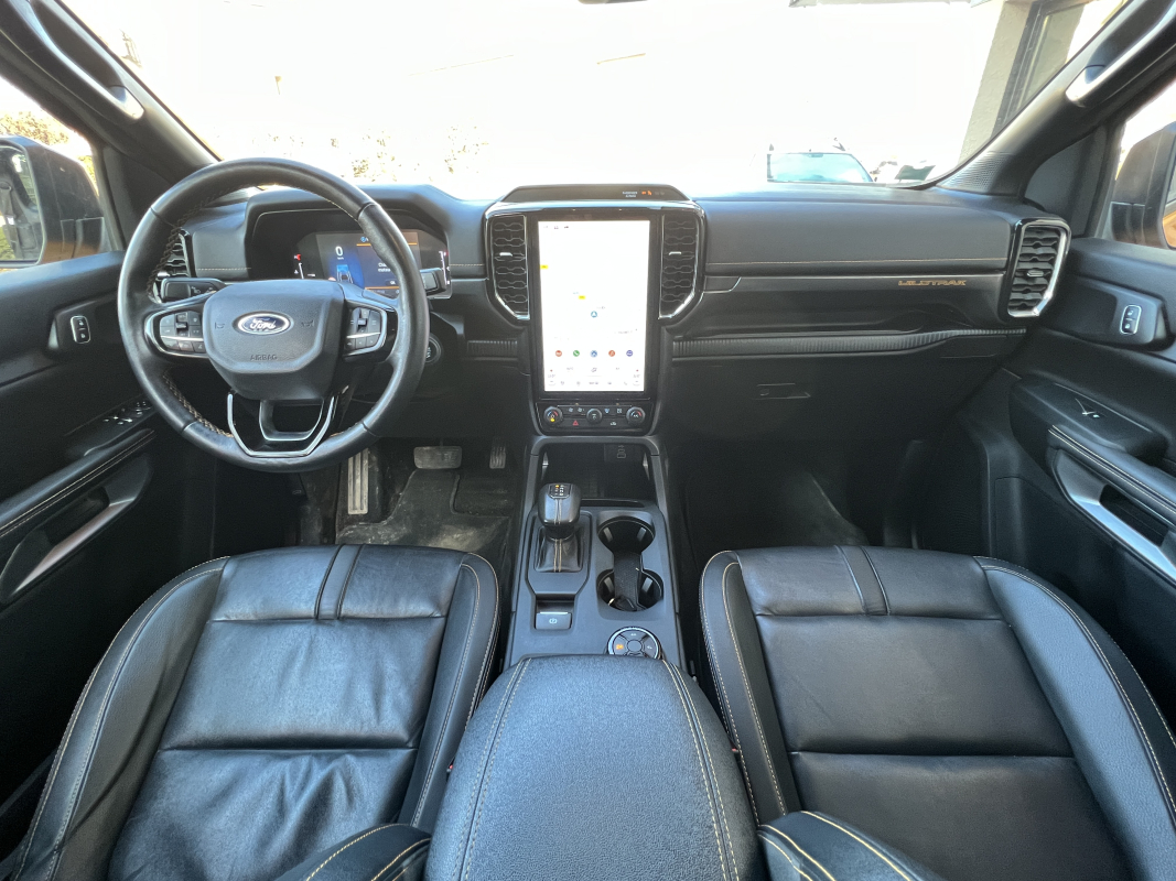 Ford Ranger — 10