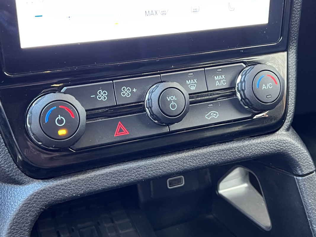 Ford Ranger — 33