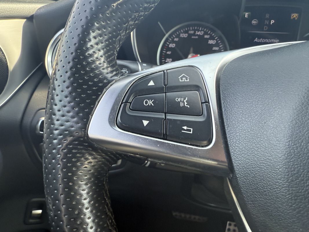 Mercedes Mercedes Glc — 29