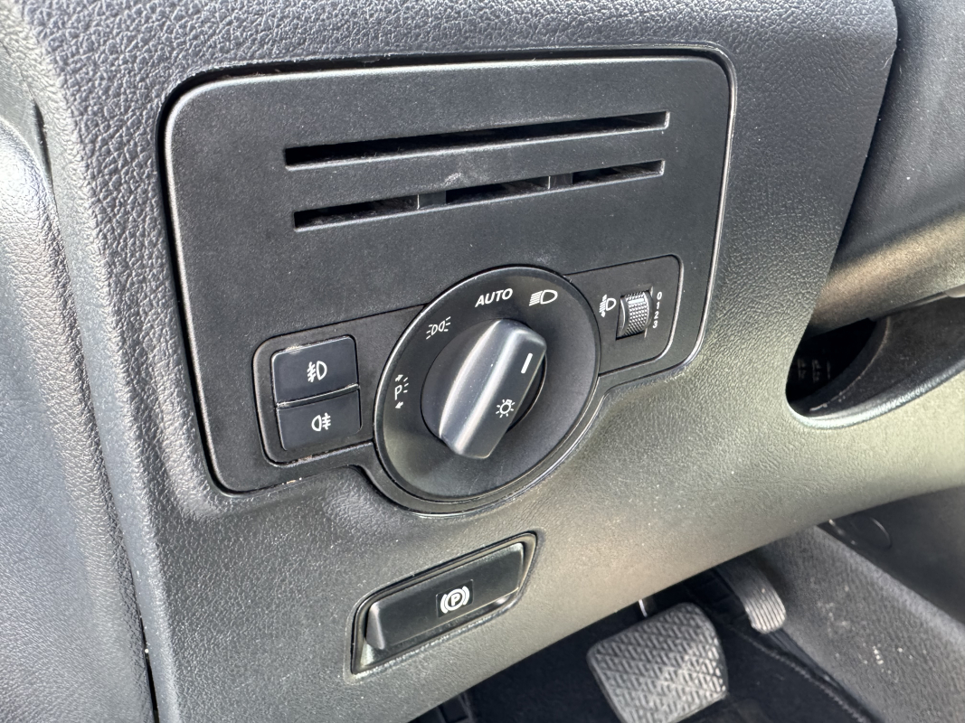 Mercedes Vito — 29