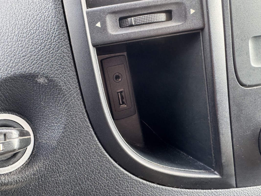 Mercedes Vito — 27