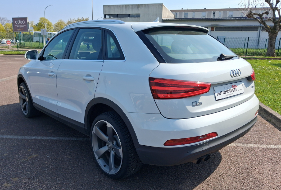 Audi Q3 — 7
