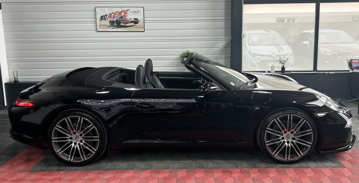 Porsche 911 — 12