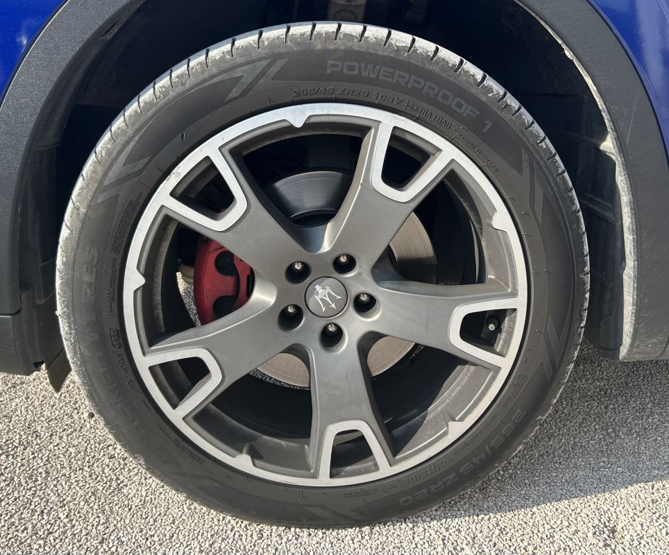 Maserati Levante — 30