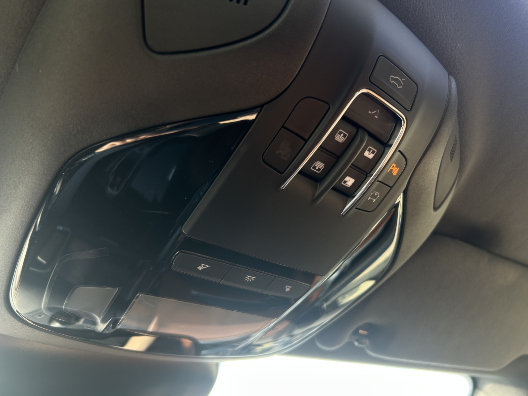 Maserati Levante — 33