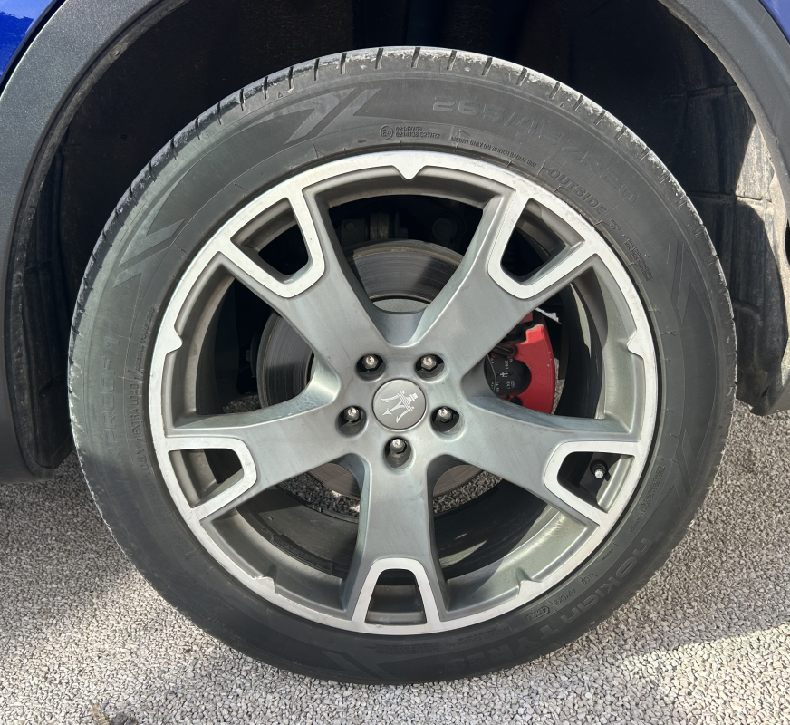 Maserati Levante — 32