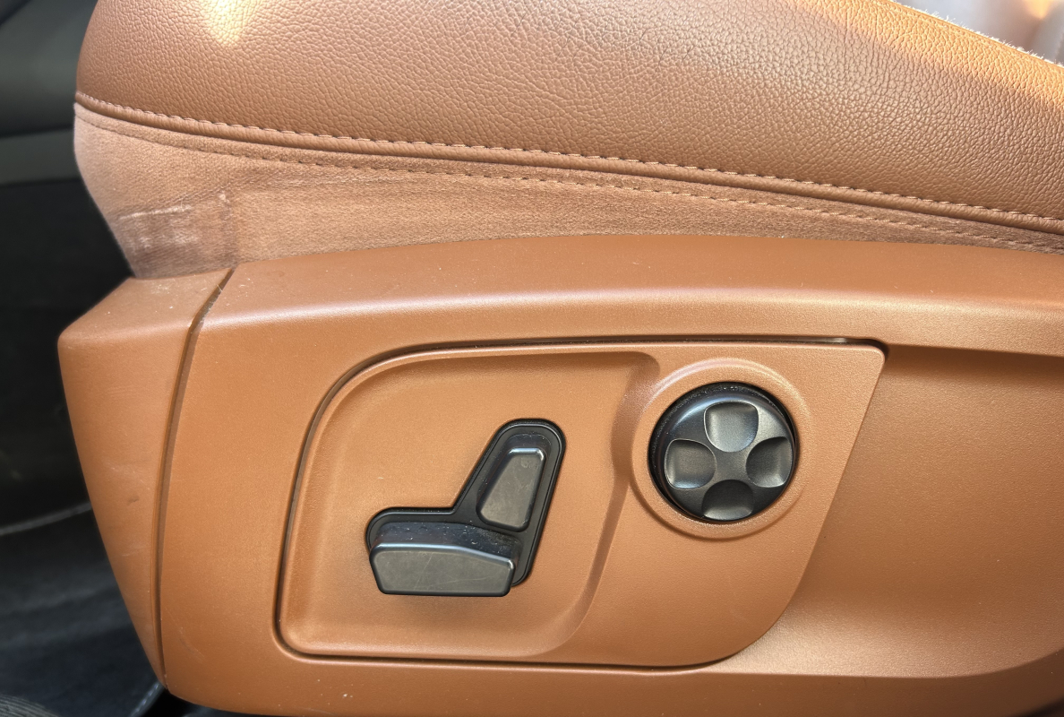Maserati Levante — 27
